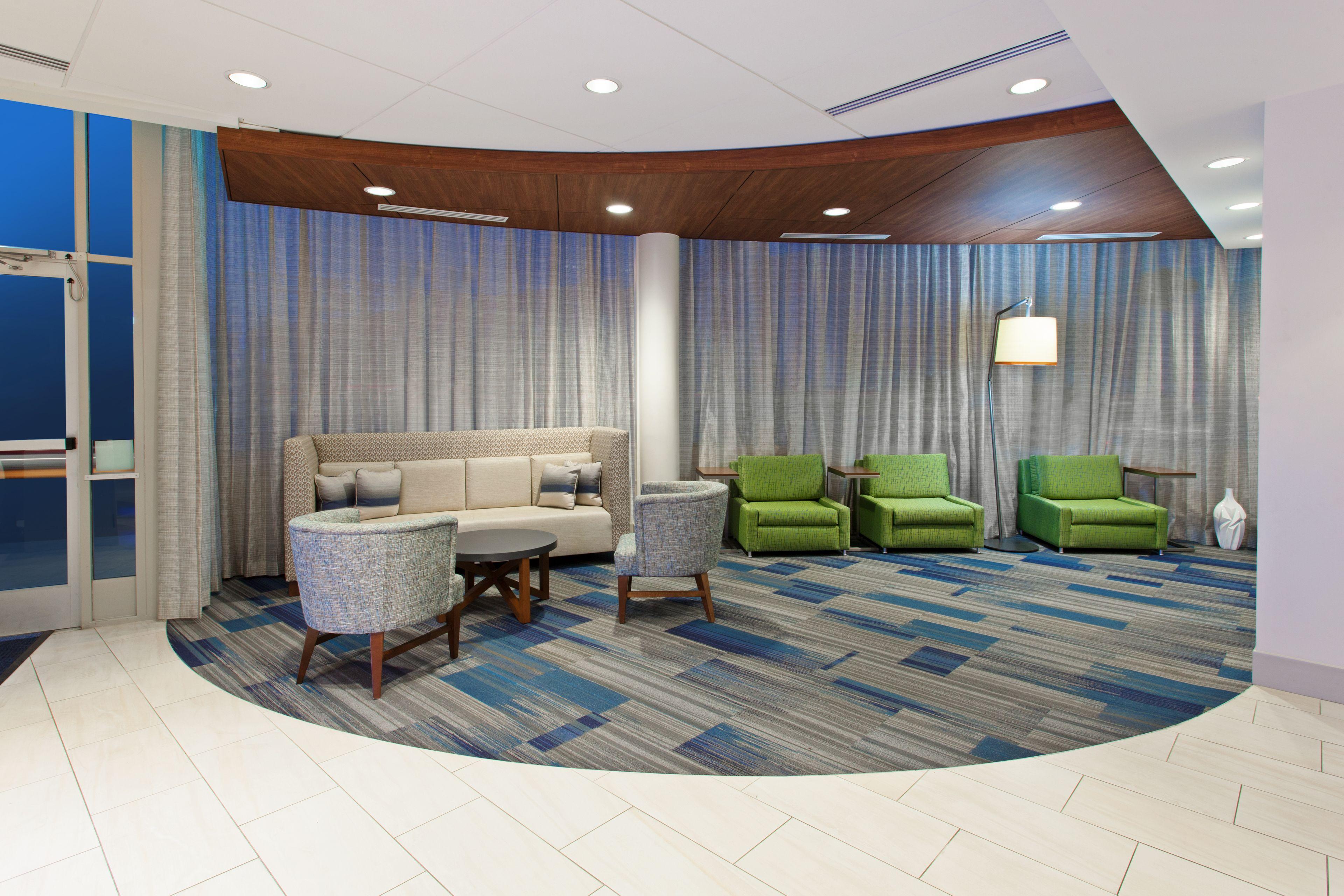 Holiday Inn Express West Los Angeles By Ihg — Fotos 1