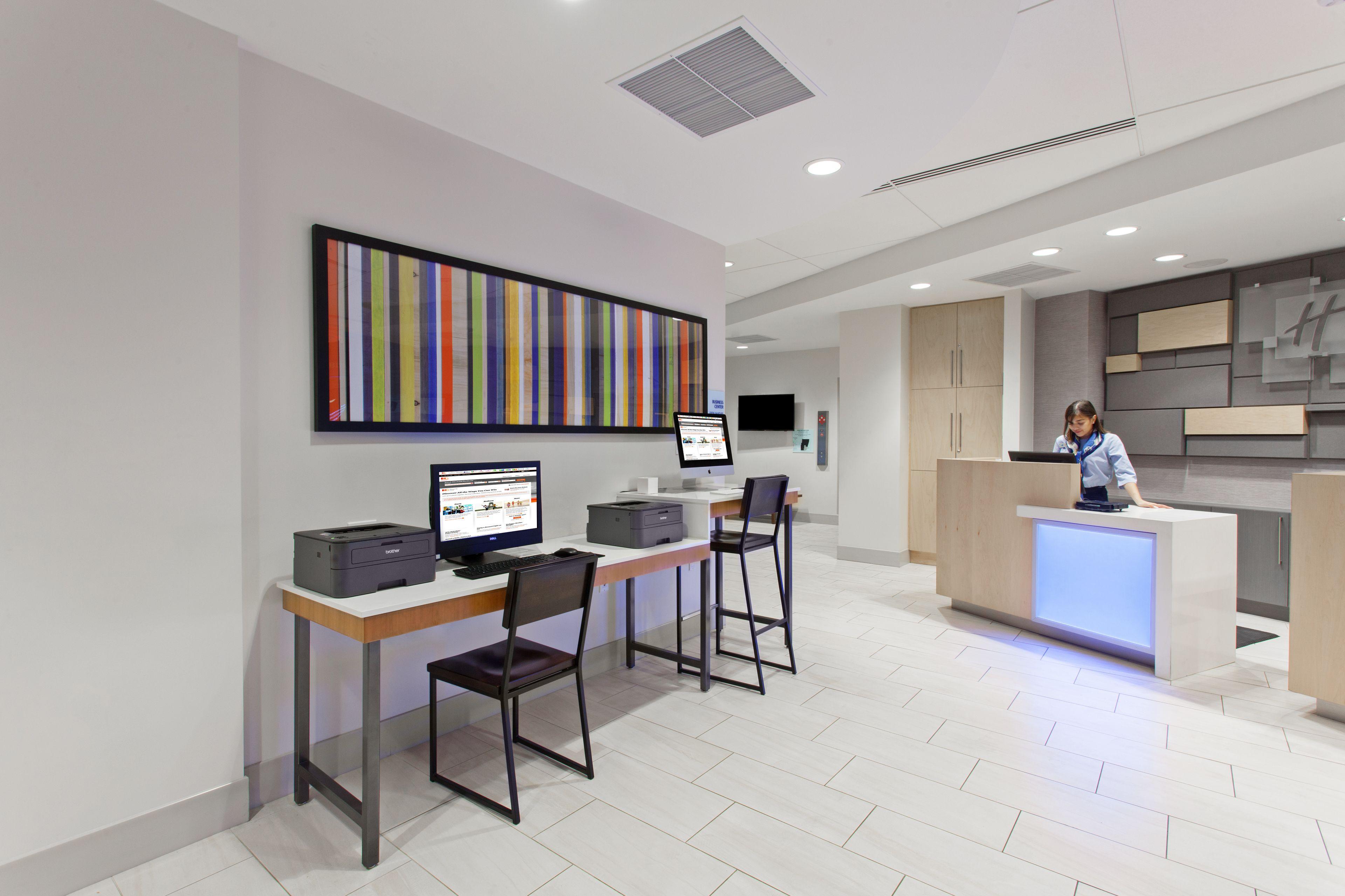 Holiday Inn Express West Los Angeles By Ihg — Fotos 3